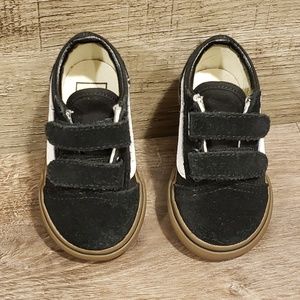 Van's Toddler Shoe Size 4